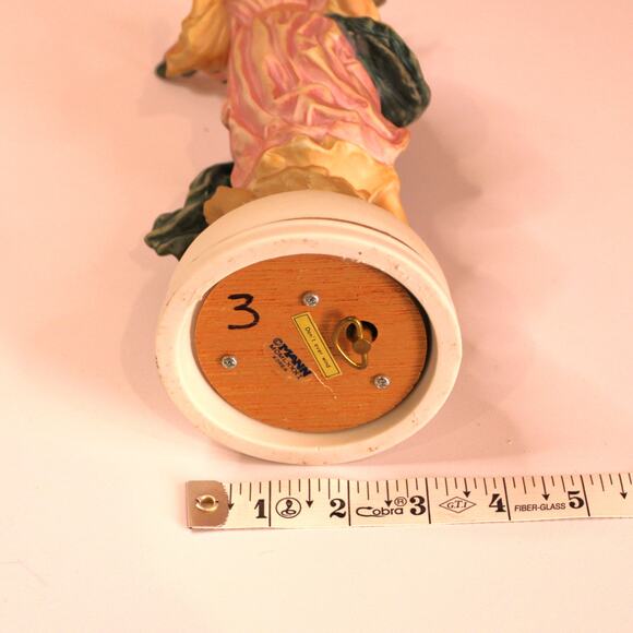 VTG Milano Porcelain ANGEL Music Sculpture "Hark The Herald" by Eda Mann - Picture 8 of 10